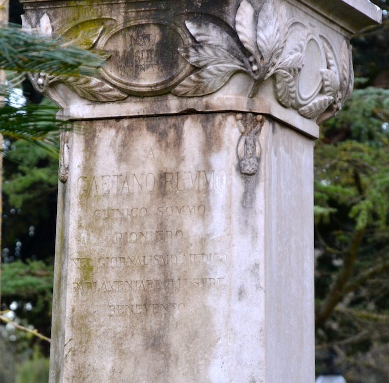 The bust of Rummo in Benevento's municipal park 2(1).JPG